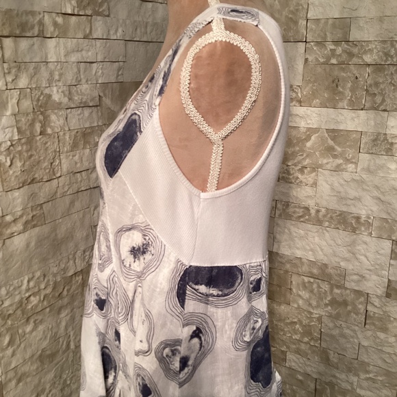 Lands Downunder Linen Tank Dress - White Oyster Print - Picture 13 of 14